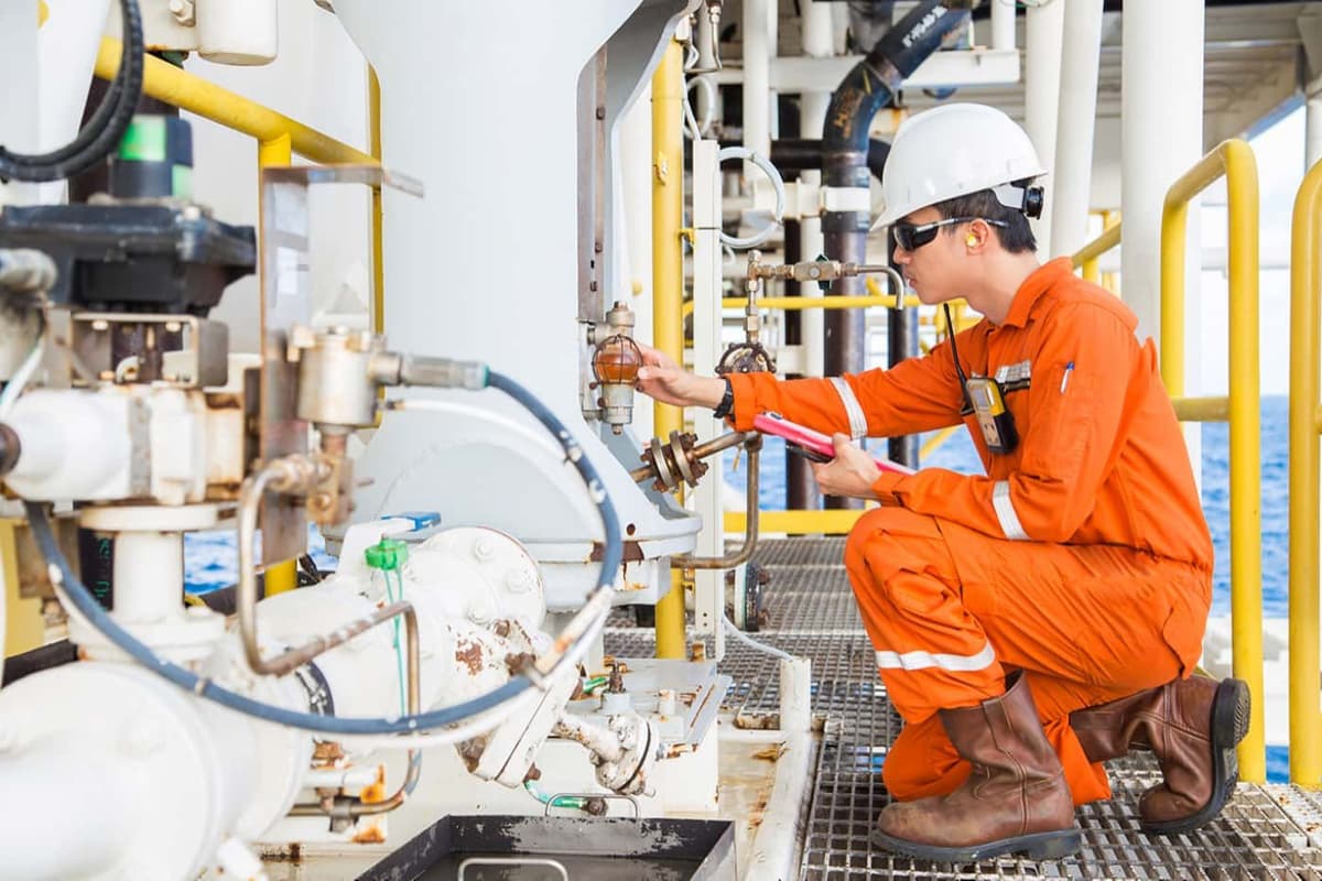 How is oil analysis used for condition monitoring?